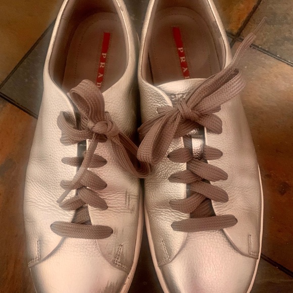 Prada Other - Prada Shiny Toro Leather Pebble Lace Up Sneakers